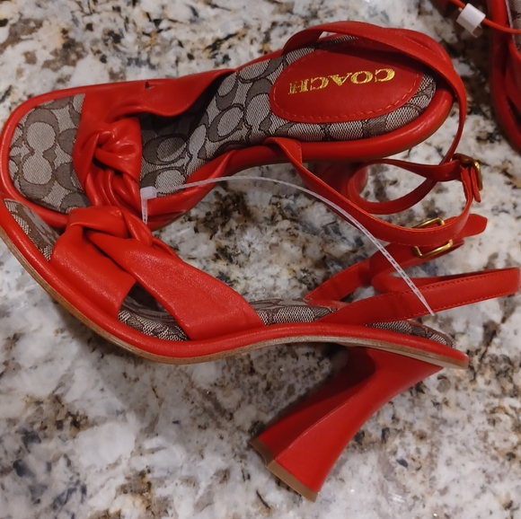 COACH Quincey Signature Logo Ankle Strap Dress Sandals Red Leather NEW - Picture 6 of 14